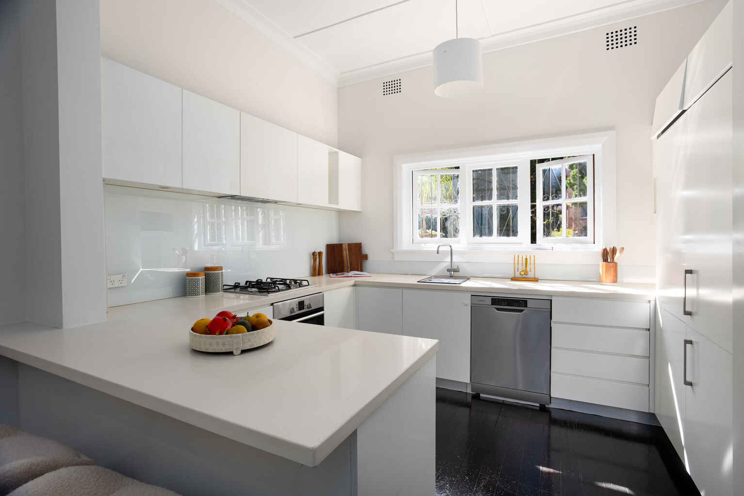 1/4 Holdsworth Avenue Elizabeth Bay 1/4 Holdsworth Avenue Elizabeth Bay