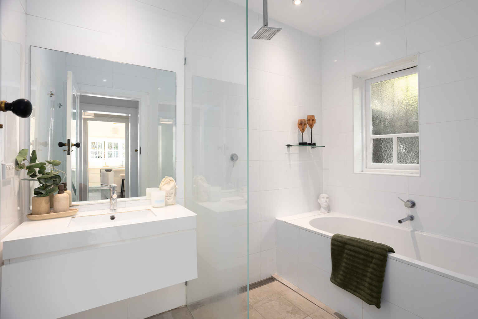 1/4 Holdsworth Avenue Elizabeth Bay 1/4 Holdsworth Avenue Elizabeth Bay