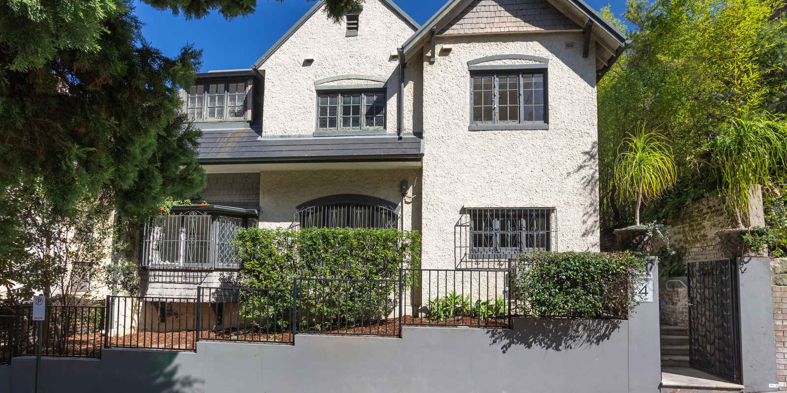 1/4 Holdsworth Avenue Elizabeth Bay 1/4 Holdsworth Avenue Elizabeth Bay