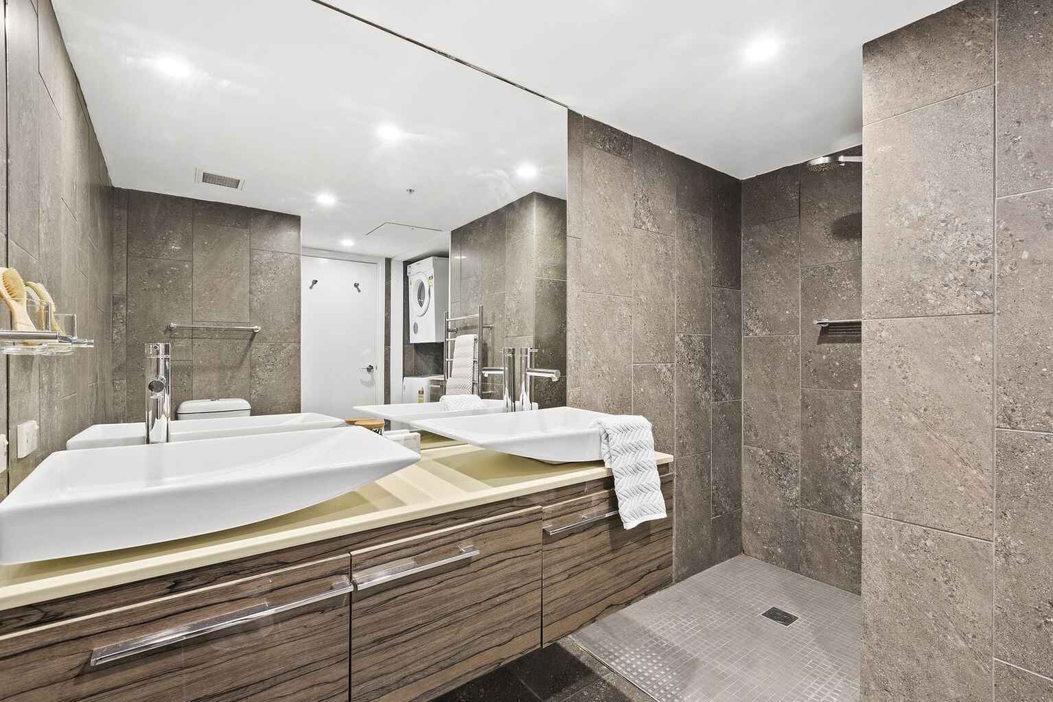 446/6 Cowper Wharf Road Woolloomooloo