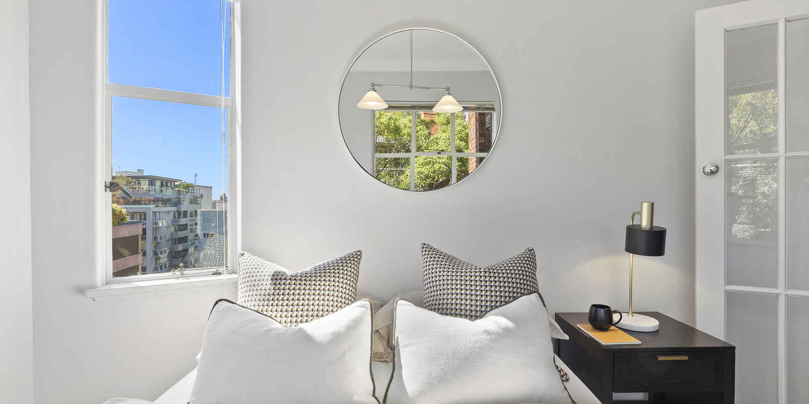 63/8 Birtley Place Elizabeth Bay 63/8 Birtley Place Elizabeth Bay