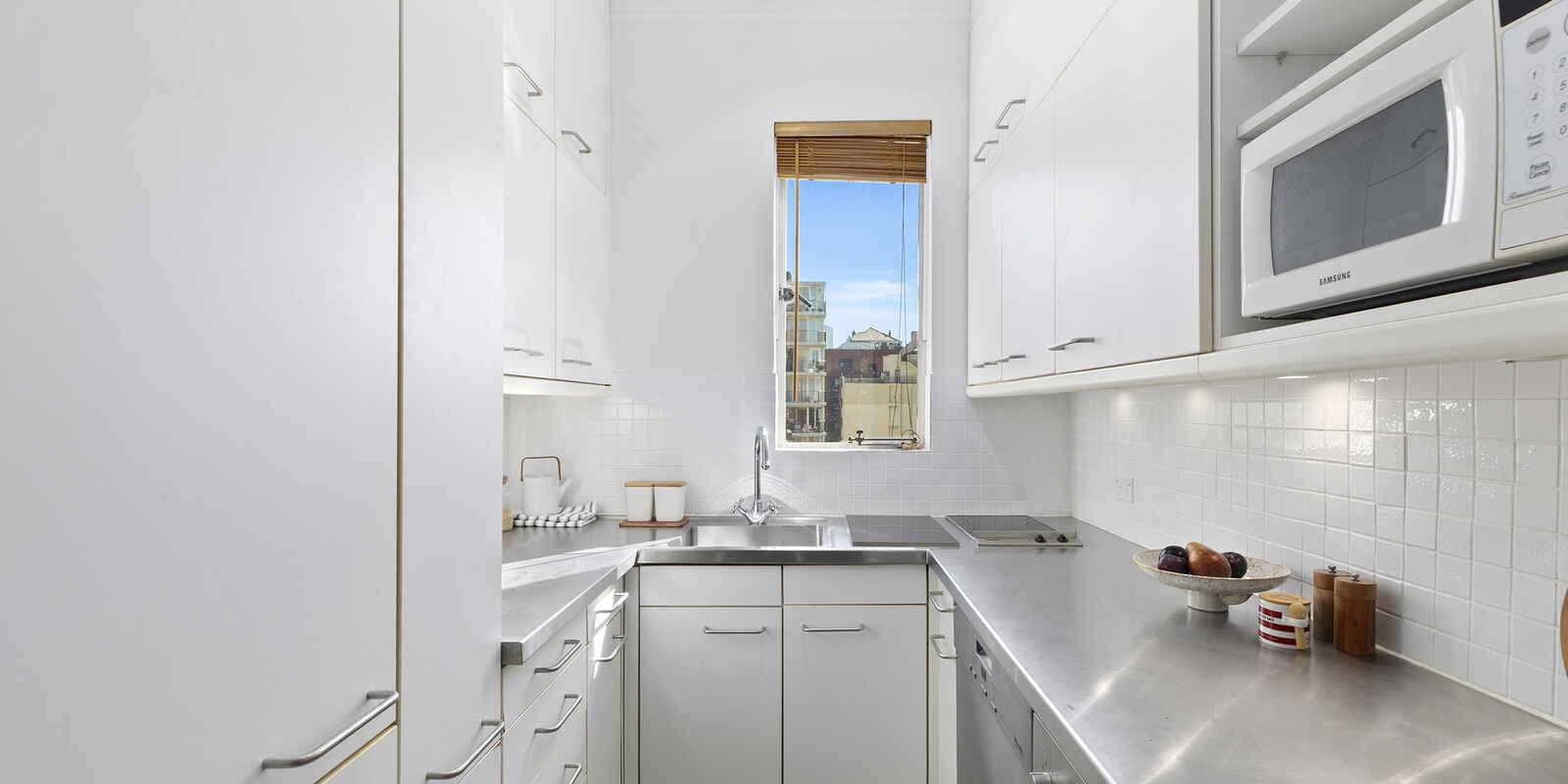 63/8 Birtley Place Elizabeth Bay 63/8 Birtley Place Elizabeth Bay