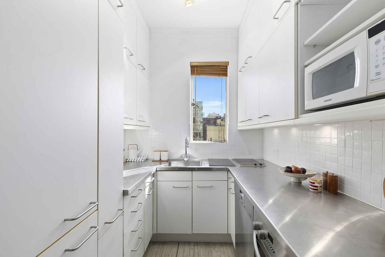 63/8 Birtley Place Elizabeth Bay 63/8 Birtley Place Elizabeth Bay