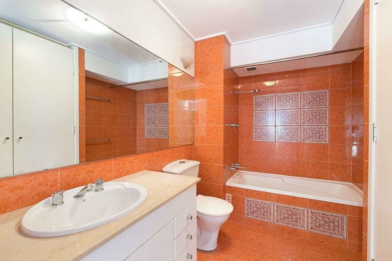 802/2-6 Birtley Place Elizabeth Bay 802/2-6 Birtley Place Elizabeth Bay