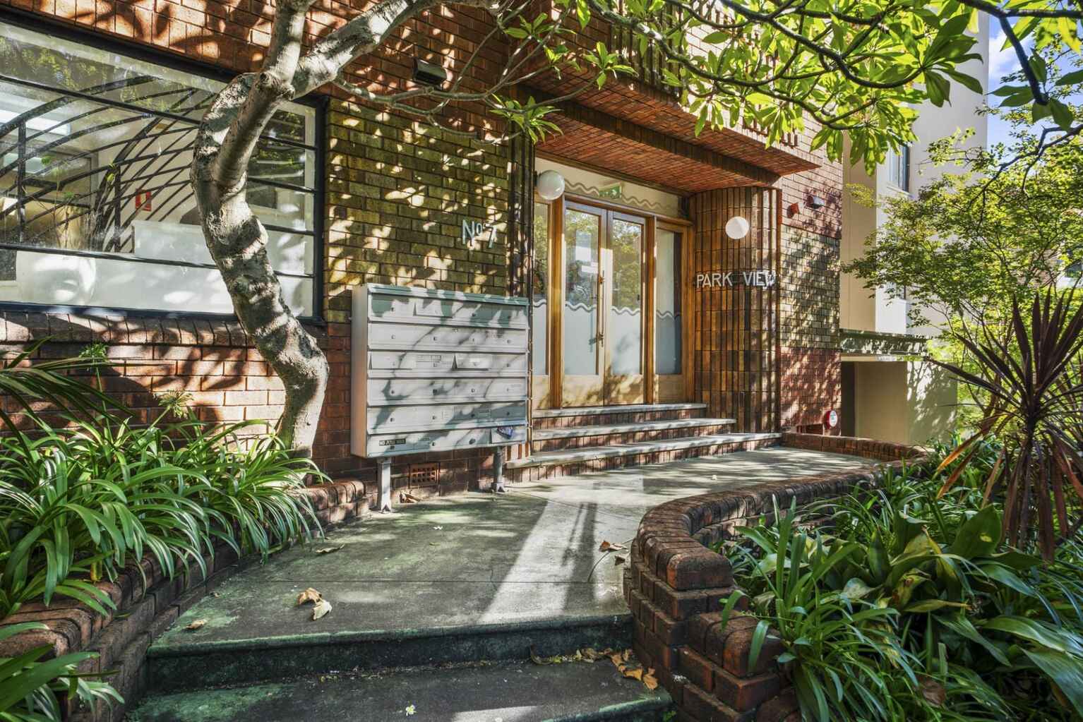 22/7 St Neot Avenue Potts Point