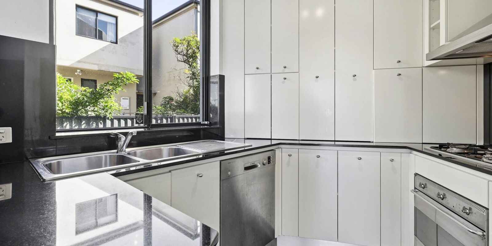 1/60-62 Fraters Avenue Sans Souci