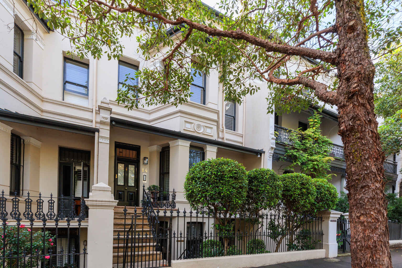 1/14 Rockwall Crescent Potts Point