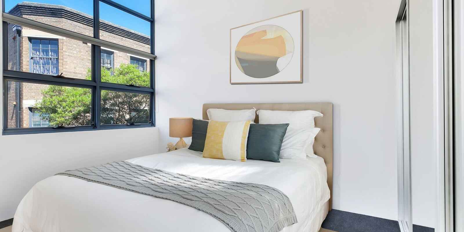 18/15-27 Hutchinson Street Surry Hills