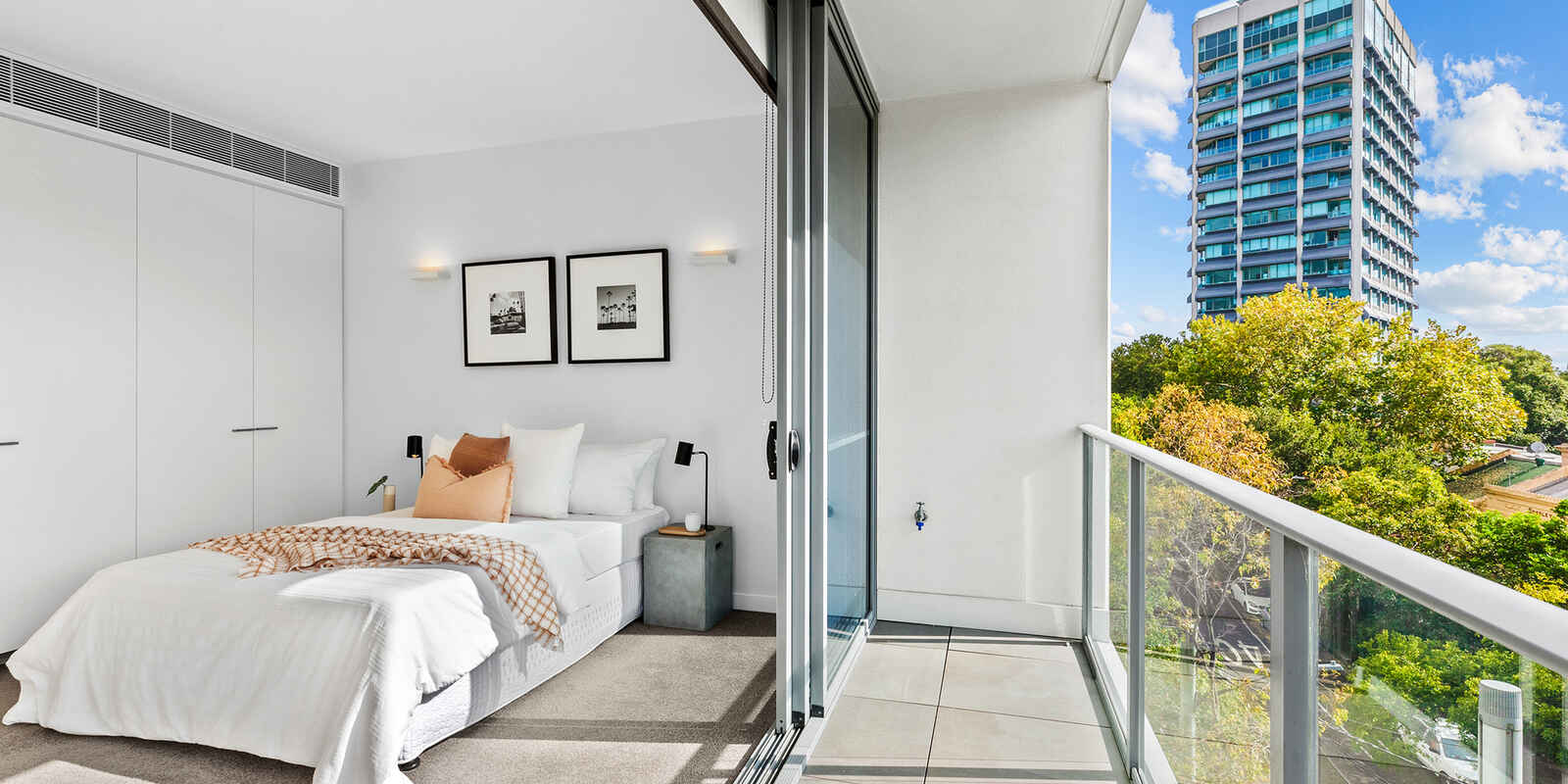 32/68 Sir John Young Crescent Woolloomooloo