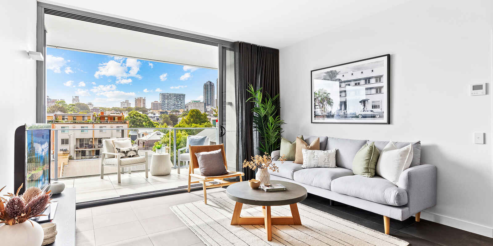 32/68 Sir John Young Crescent Woolloomooloo