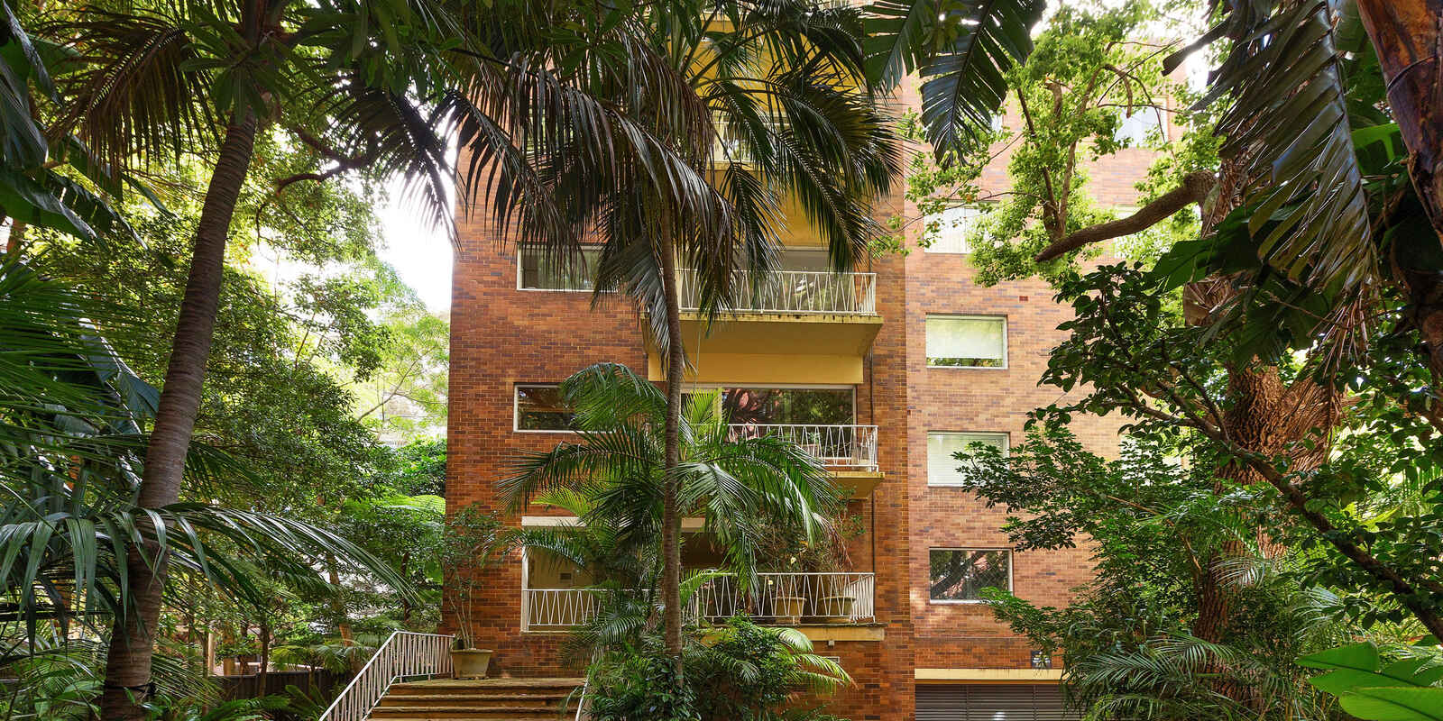 206/6A Birtley Place Elizabeth Bay