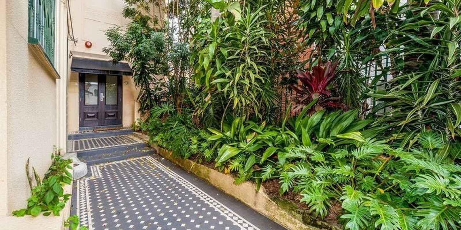 9/1 Hughes Street Potts Point
