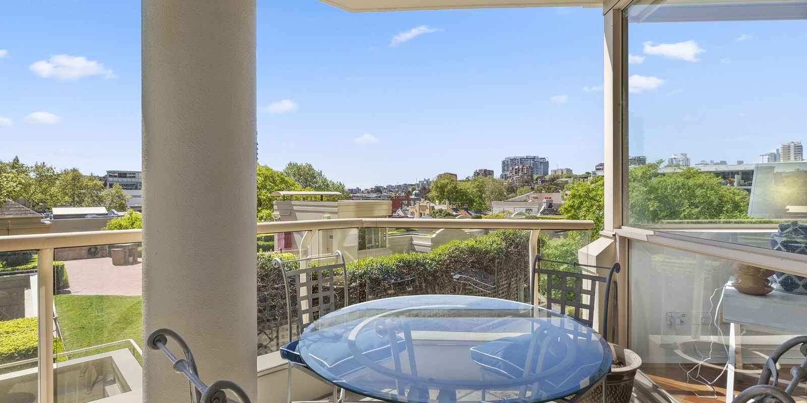 303/63 Crown Street Woolloomooloo