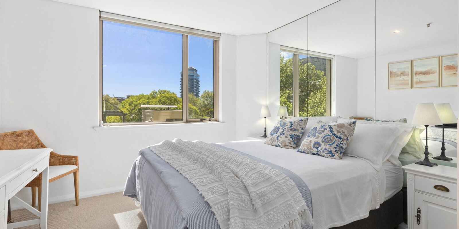 303/63 Crown Street Woolloomooloo