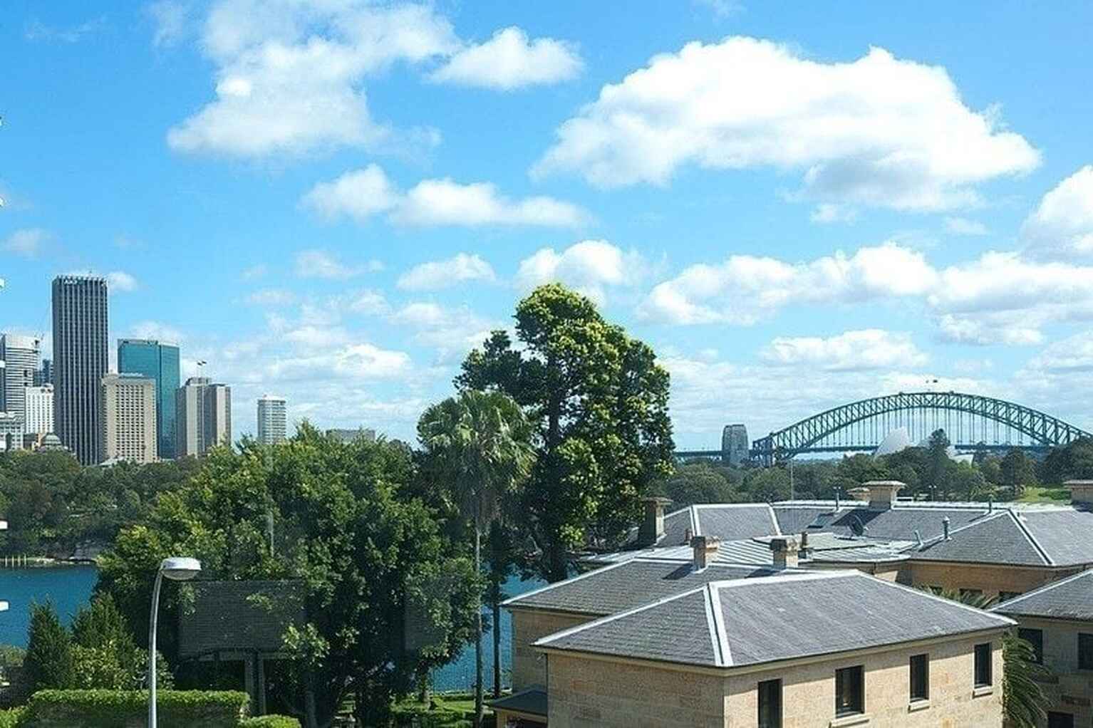 16/8 Wylde Street Potts Point