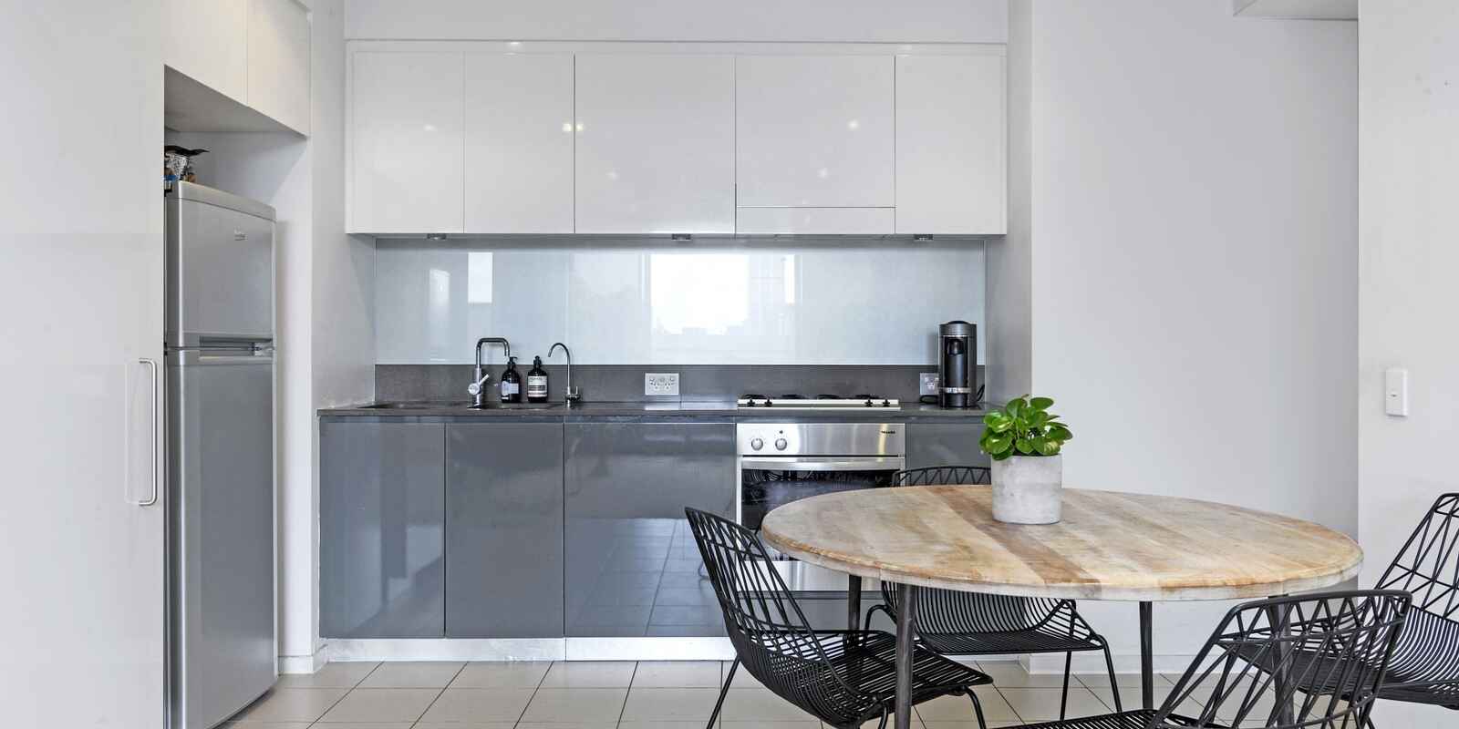 902/81 Macleay Street Potts Point