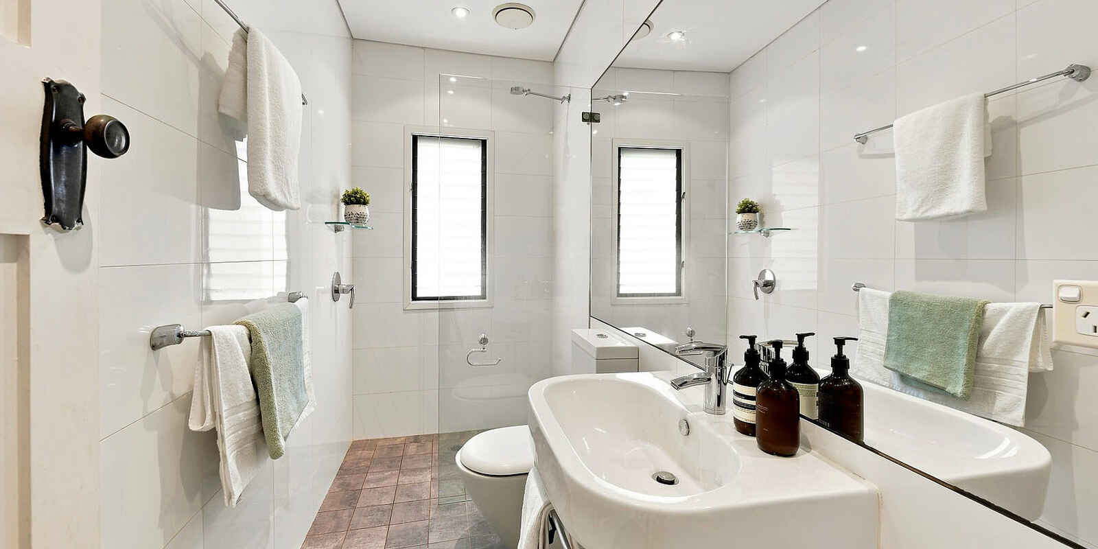 2/2a Challis Avenue Potts Point
