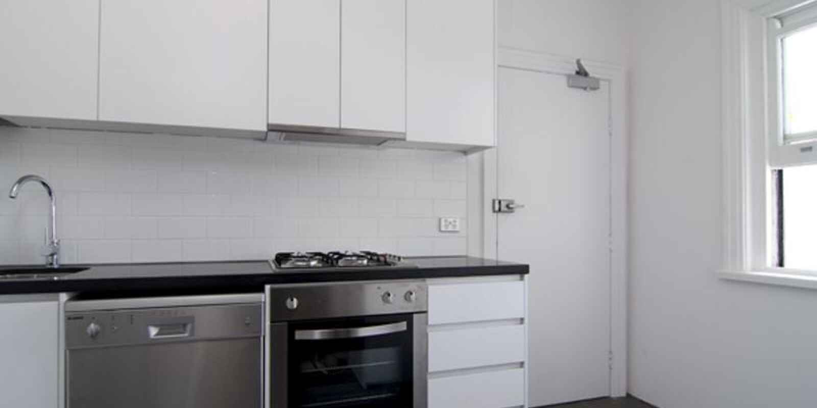 1/4 Loftus Road Darling Point