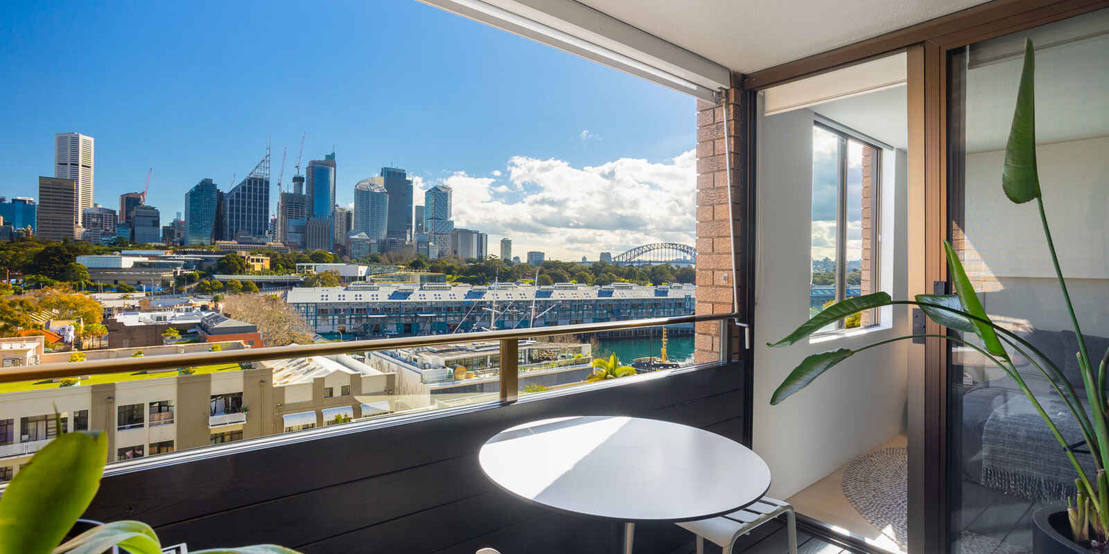 1016/73 Victoria Street Potts Point