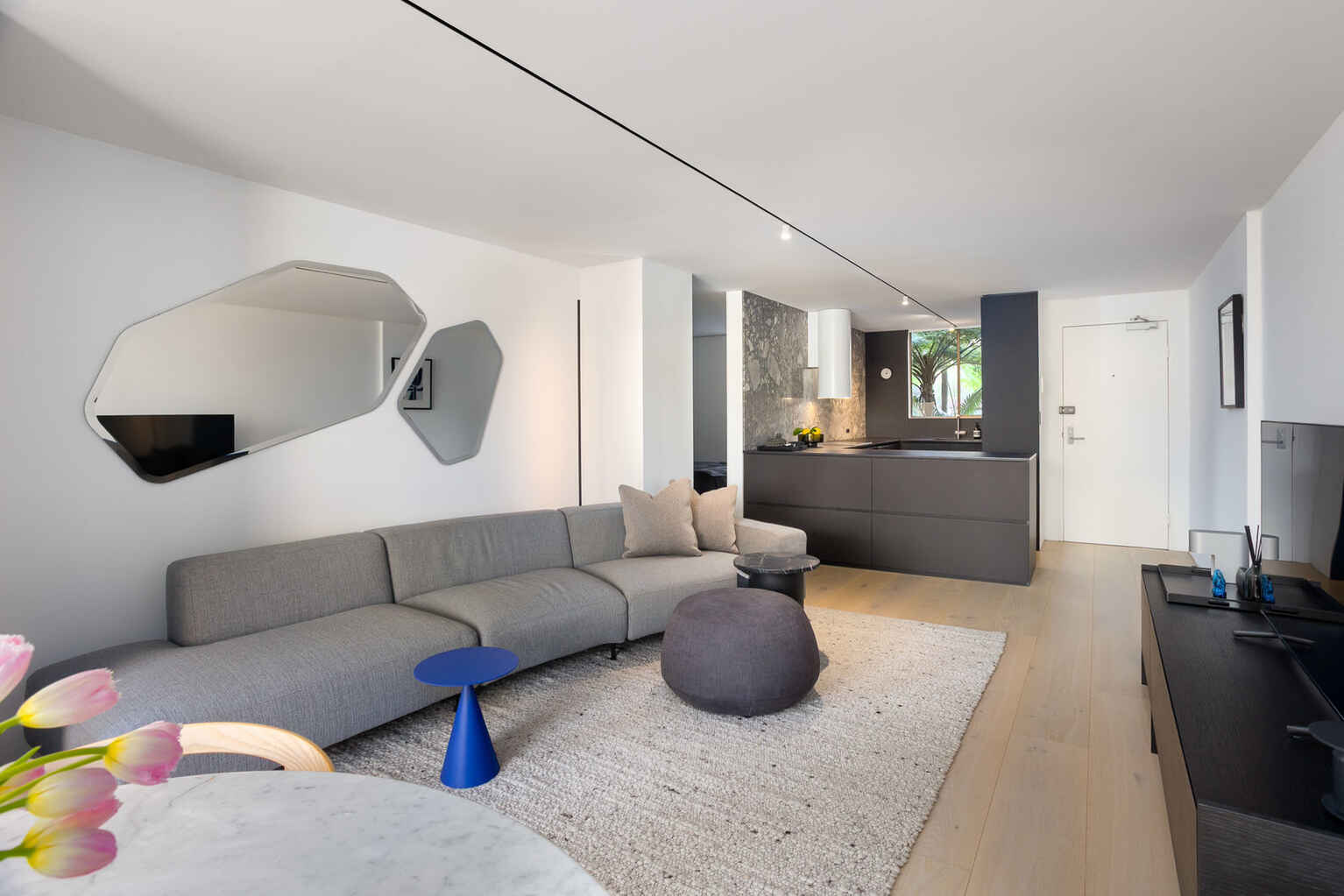 1016/73 Victoria Street Potts Point
