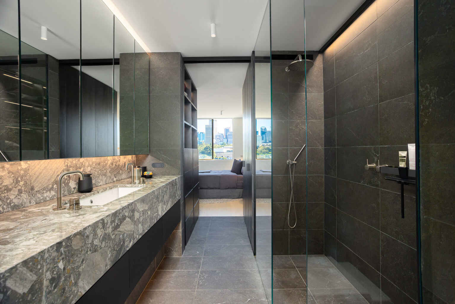 1016/73 Victoria Street Potts Point