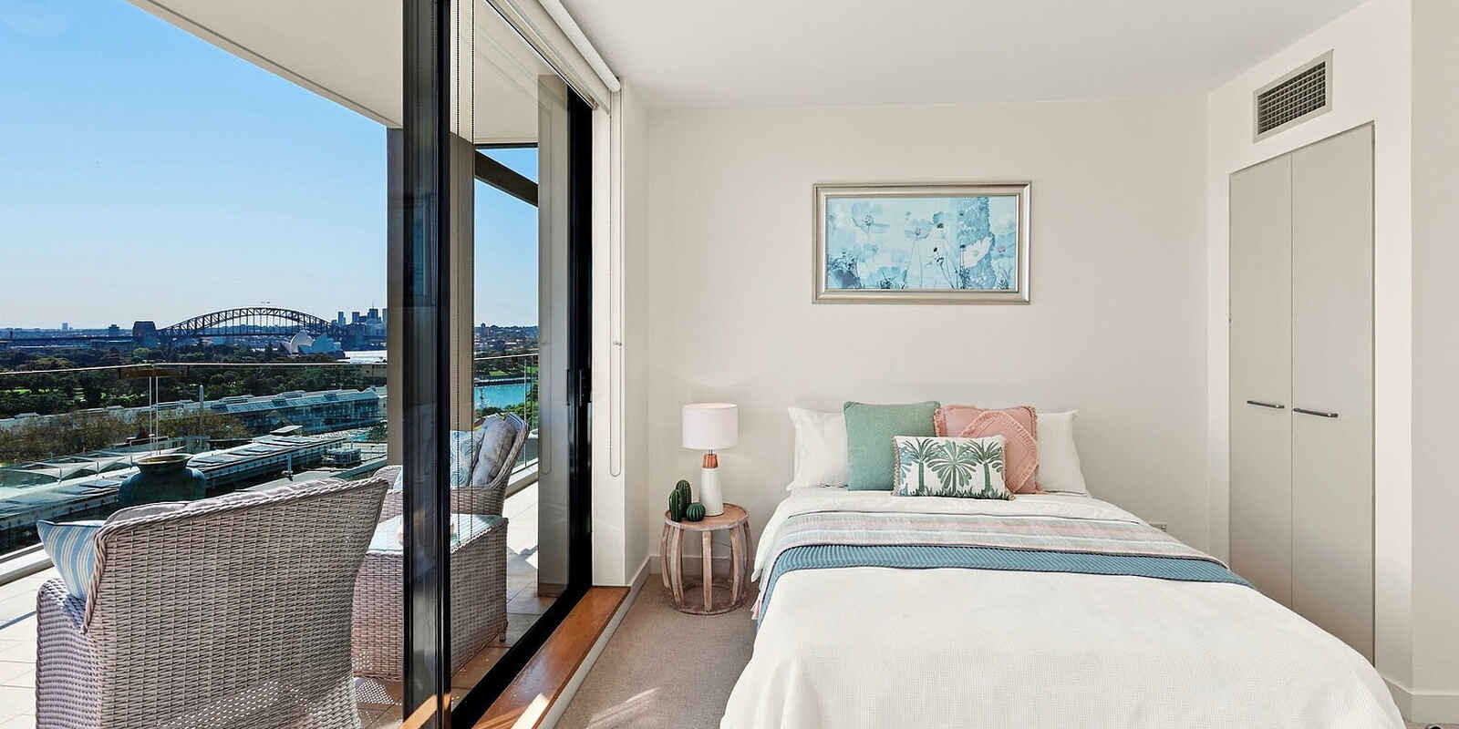 703/1a Tusculum Street Potts Point