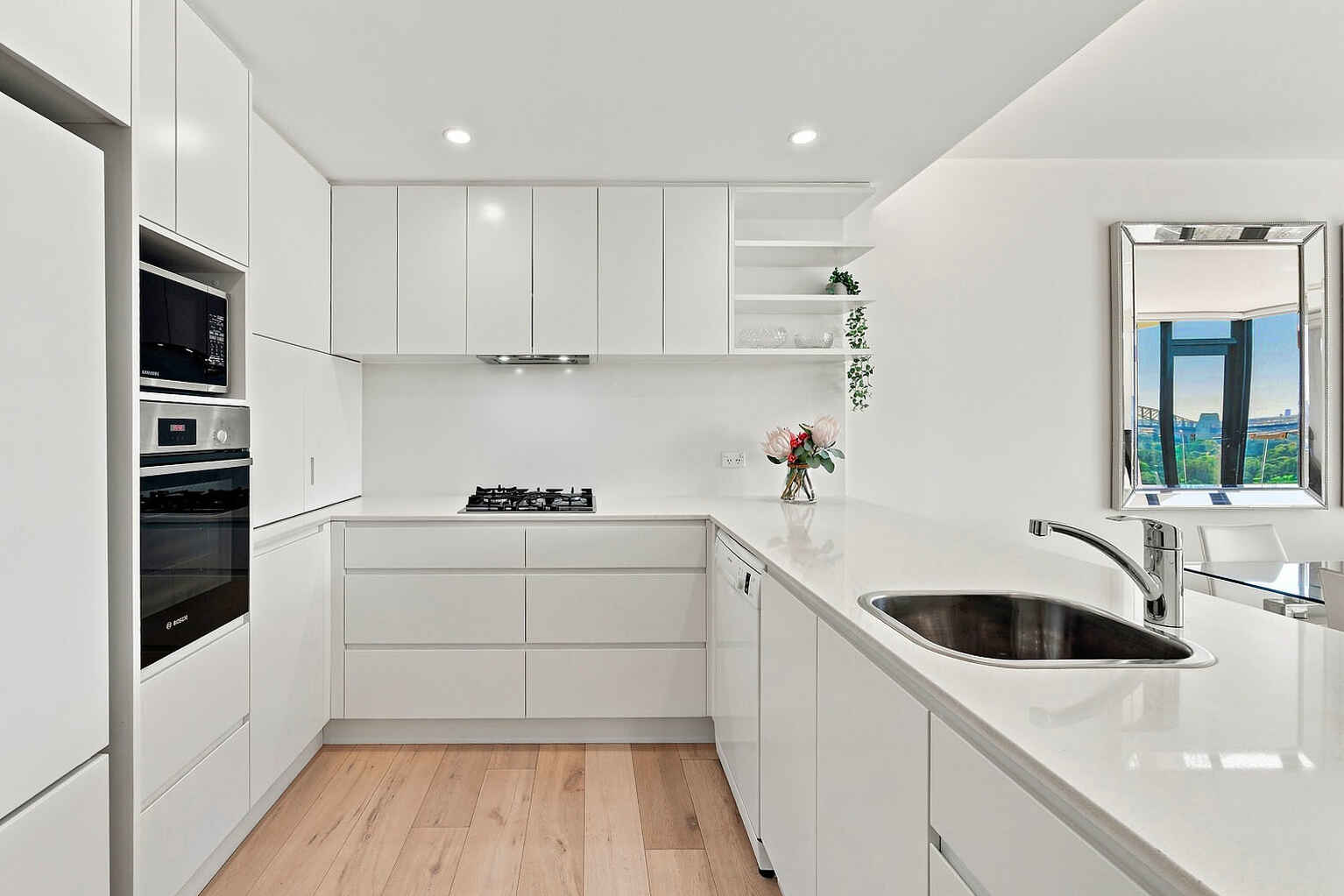 703/1a Tusculum Street Potts Point