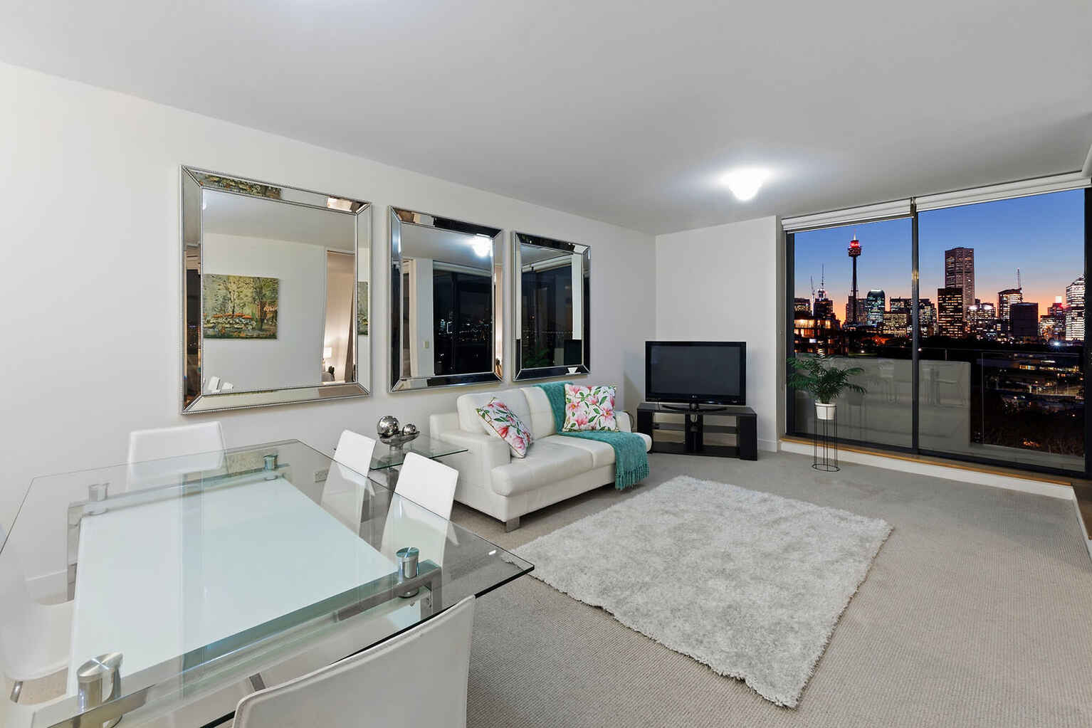 703/1a Tusculum Street Potts Point