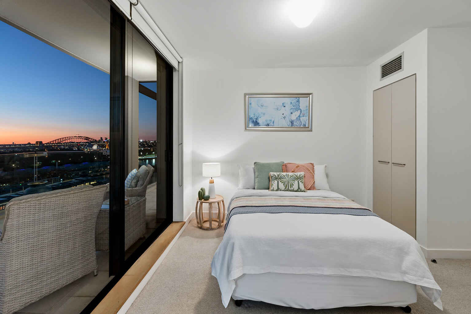 703/1a Tusculum Street Potts Point