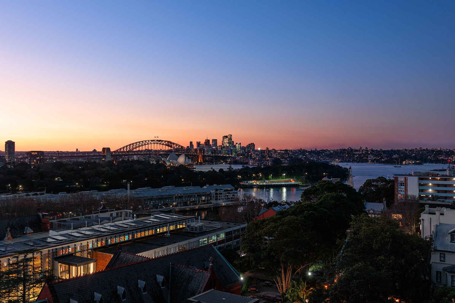 703/1a Tusculum Street Potts Point