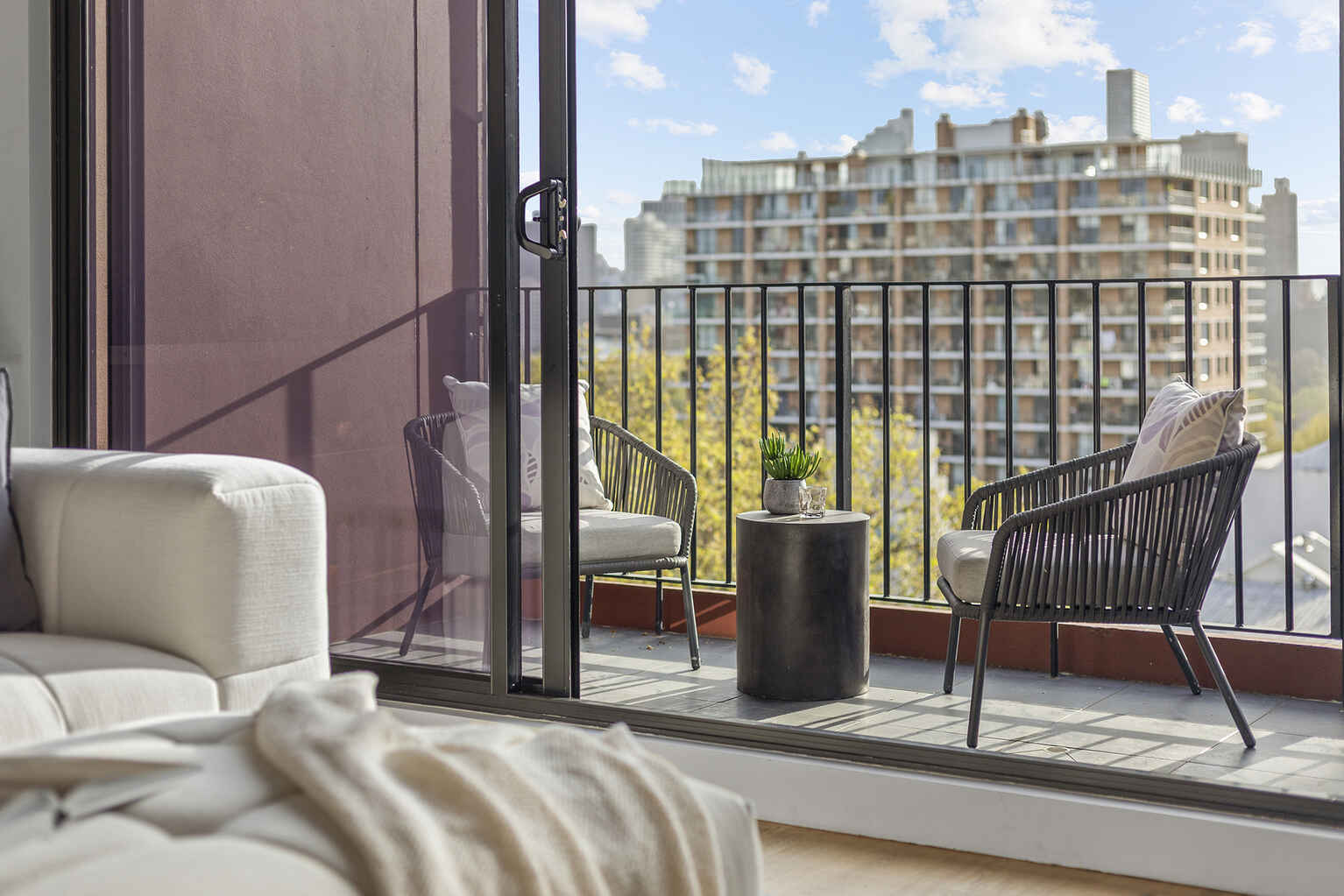 706/50 Macleay Street Potts Point 706/50 Macleay Street Potts Point