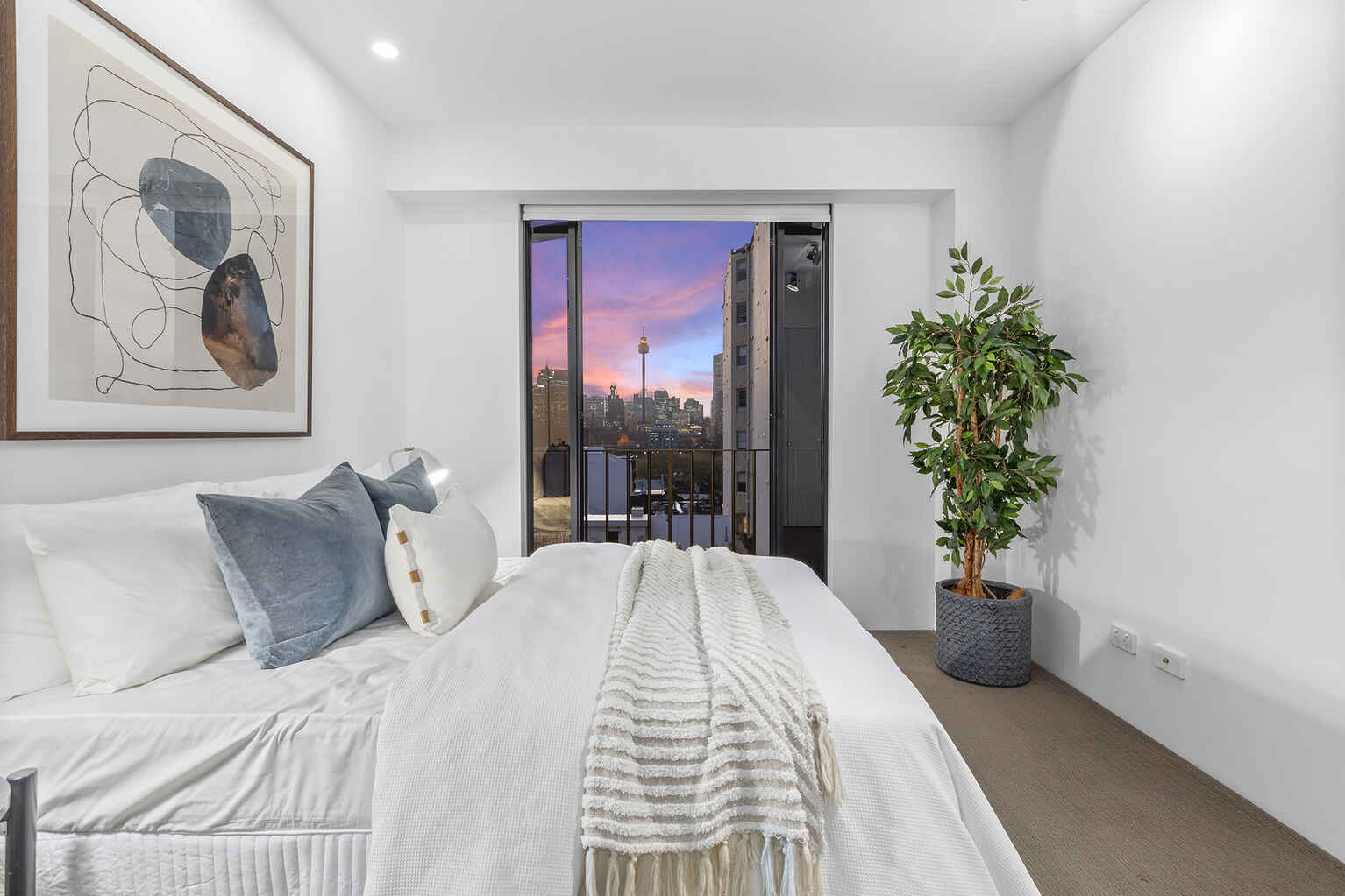 706/50 Macleay Street Potts Point 706/50 Macleay Street Potts Point