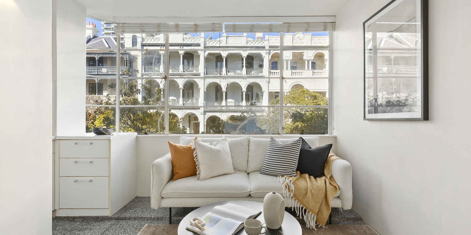 13/10 Challis Avenue Potts Point
