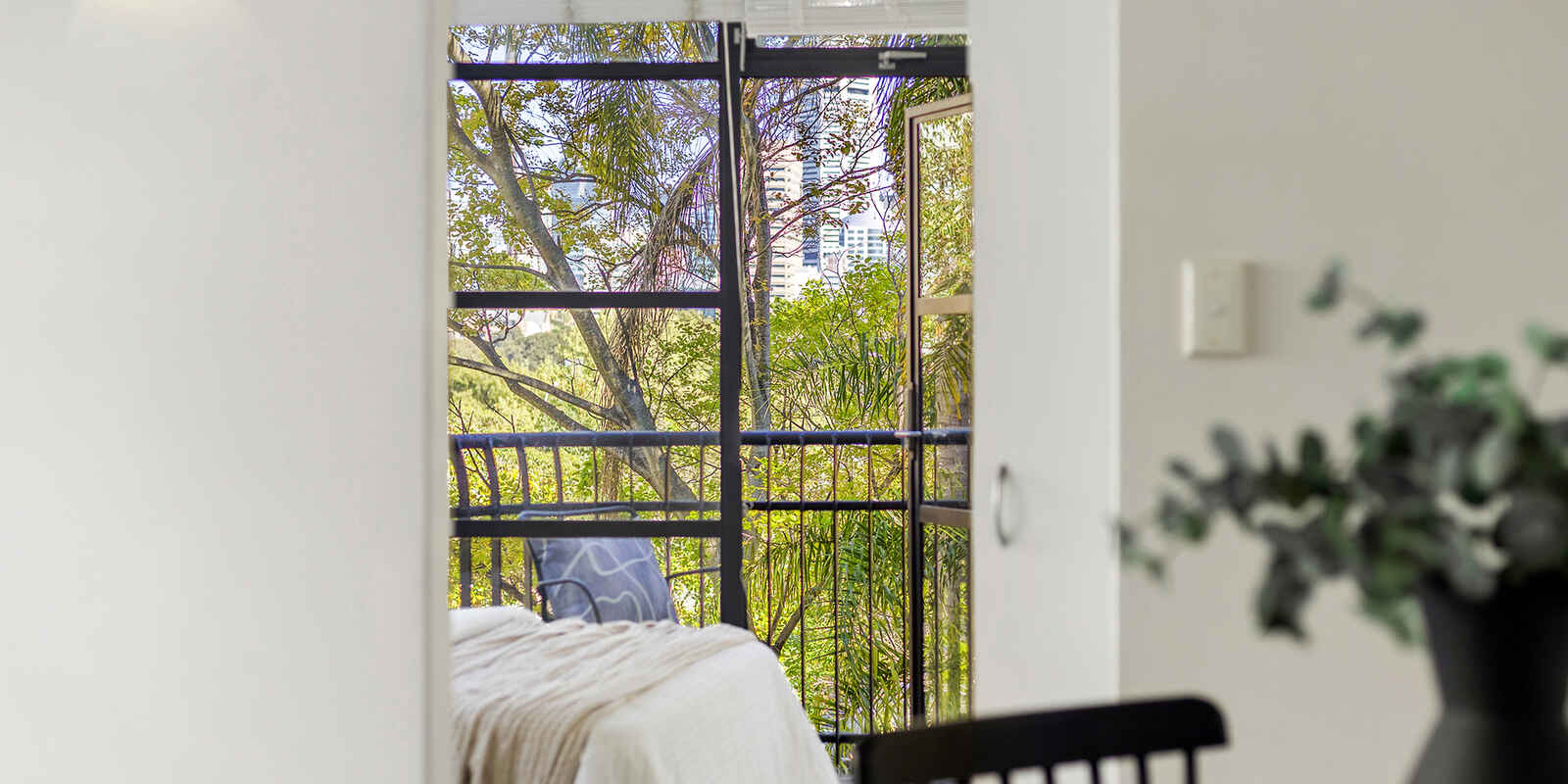 13/10 Challis Avenue Potts Point