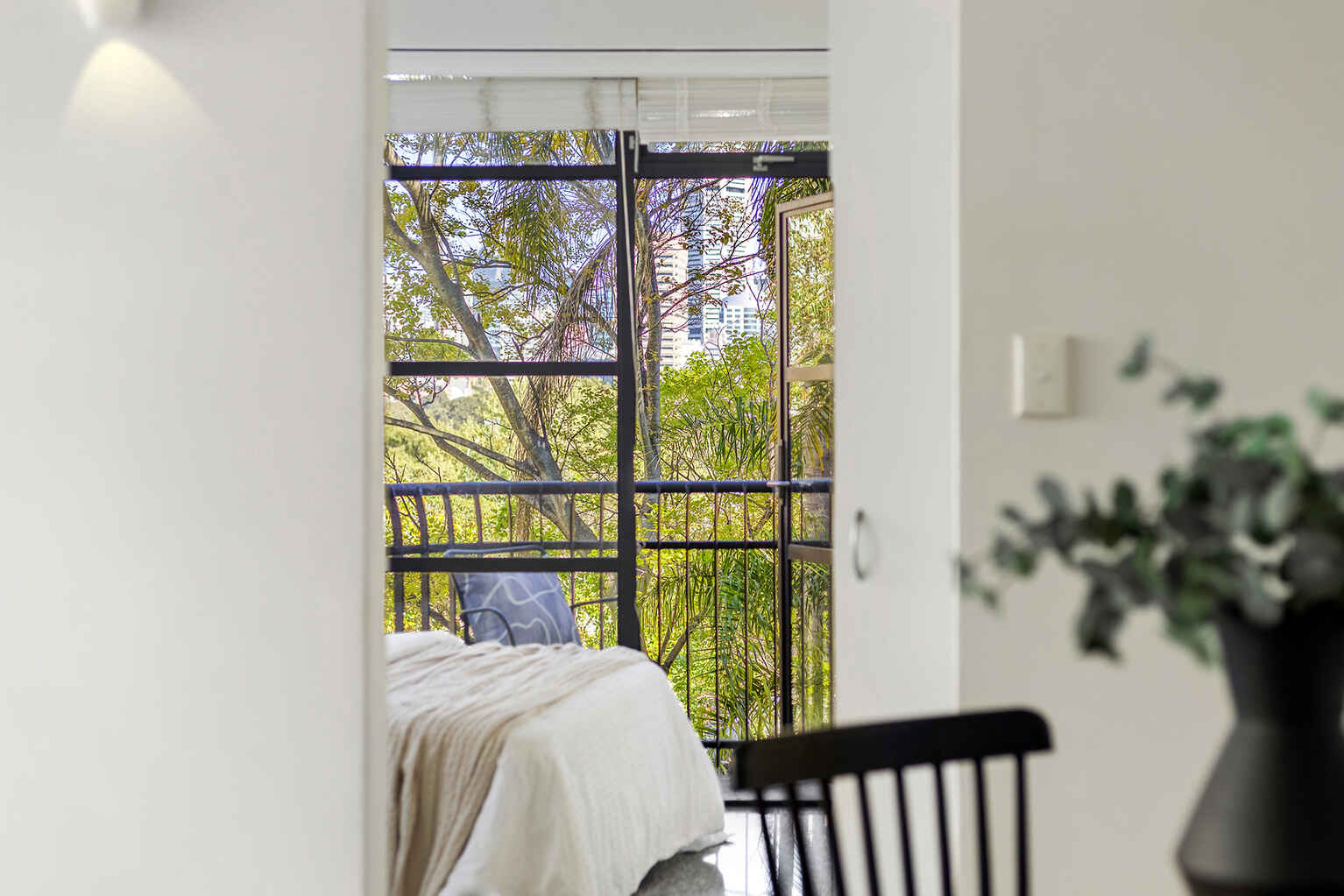 13/10 Challis Avenue Potts Point