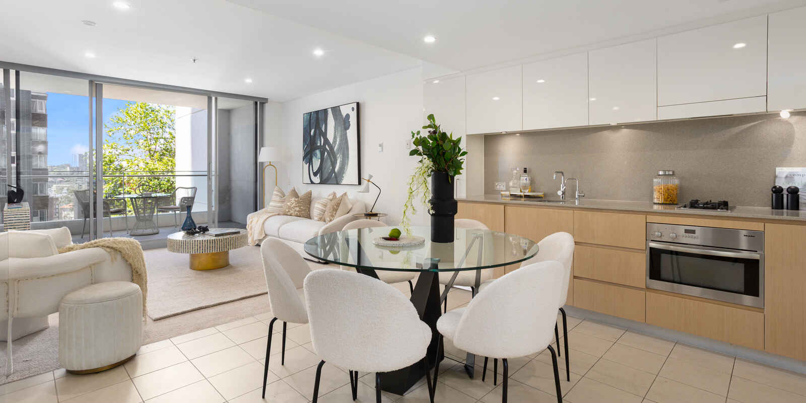 404/81 Macleay Street Potts Point 404/81 Macleay Street Potts Point