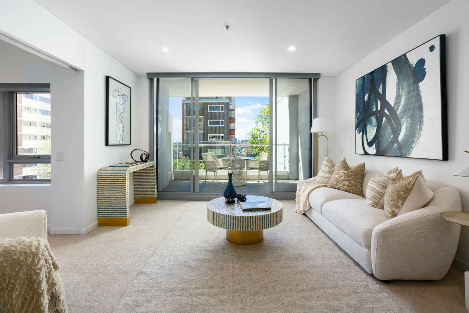 404/81 Macleay Street Potts Point 404/81 Macleay Street Potts Point