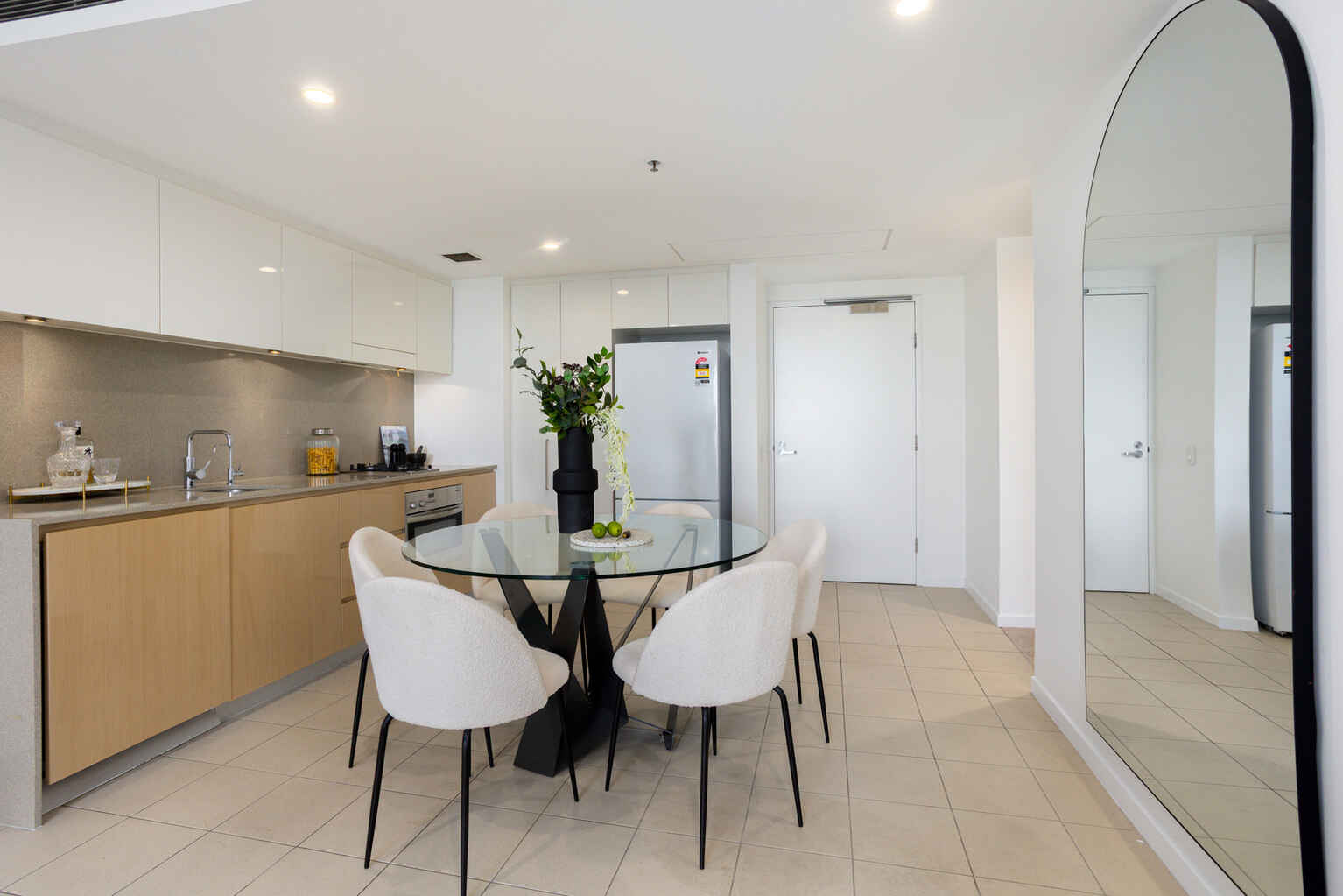 404/81 Macleay Street Potts Point 404/81 Macleay Street Potts Point