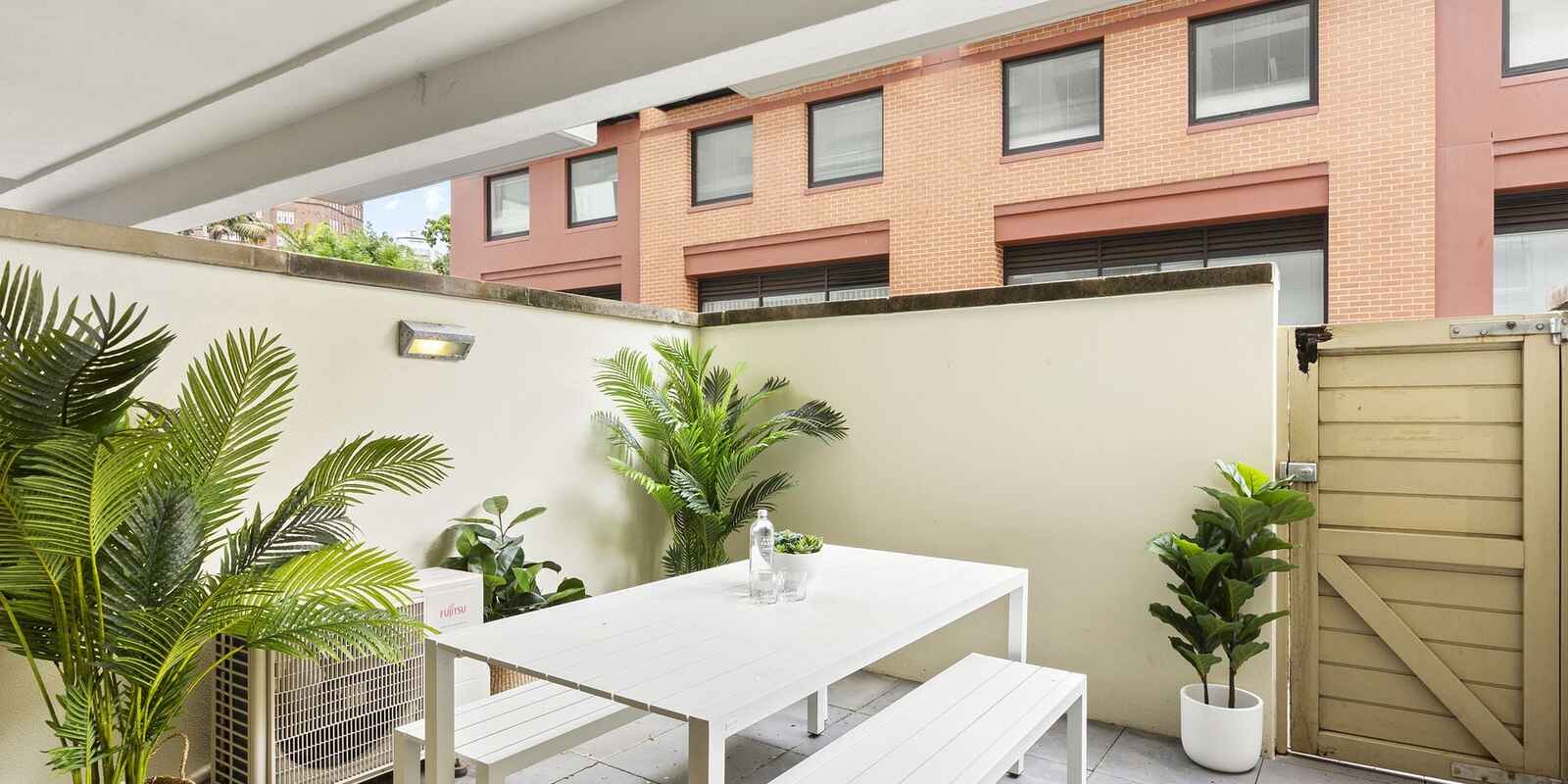 G10/2A Elizabeth Bay Road Potts Point