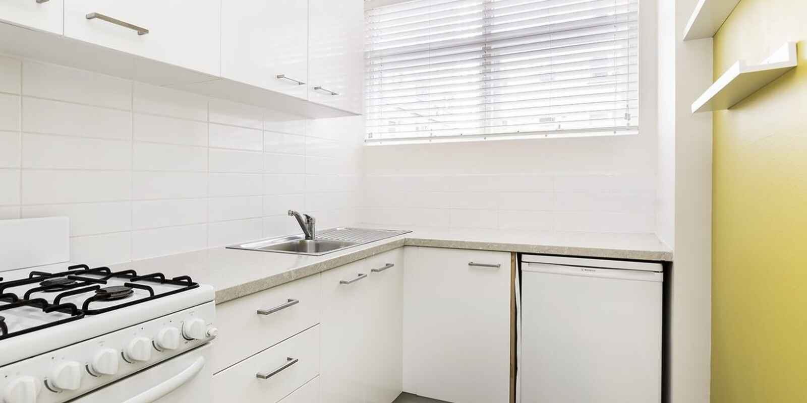 27/5-7 Esplanade Street Elizabeth Bay