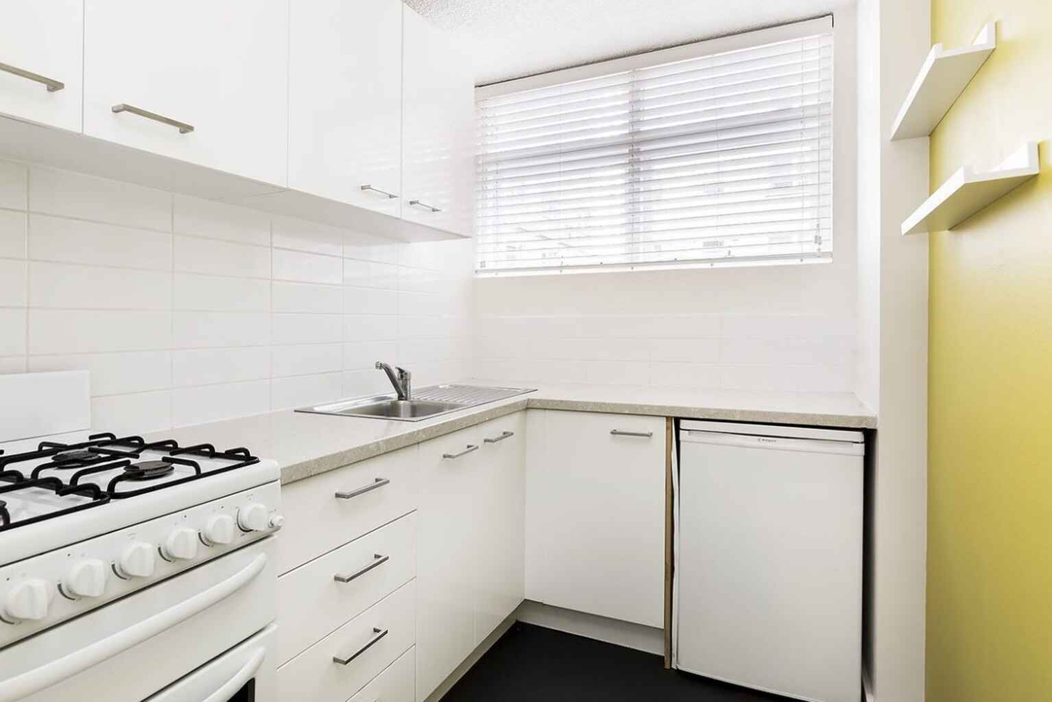 27/5-7 Esplanade Street Elizabeth Bay