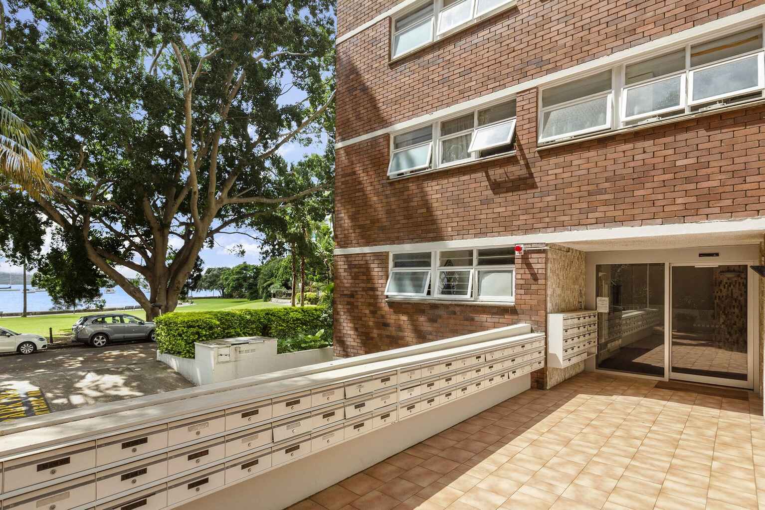 27/5-7 Esplanade Street Elizabeth Bay
