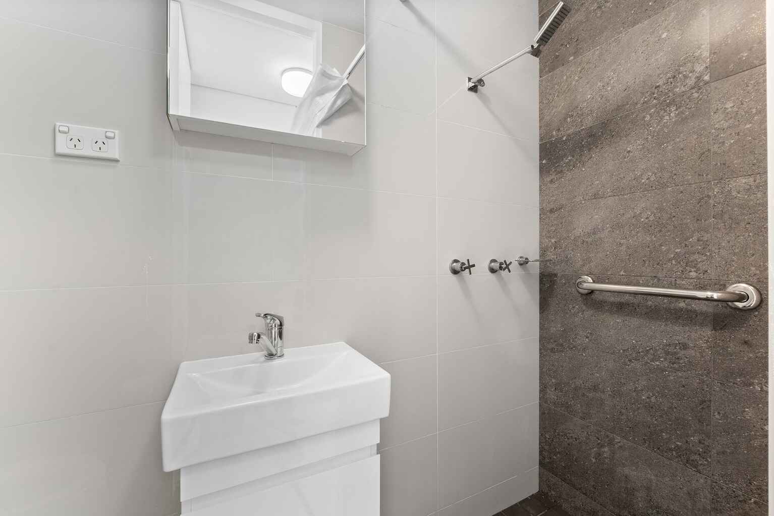 32B/100 Elizabeth Bay Road Elizabeth Bay